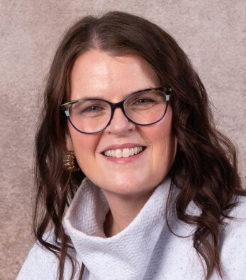 Emily Biggs headshot